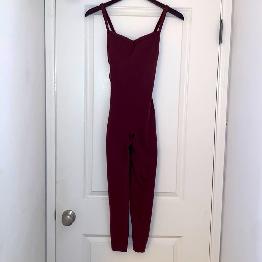 Bombshell sculpted body suit 🤎